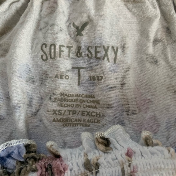 Strapless Floral American Eagle shirt - Picture 3 of 3